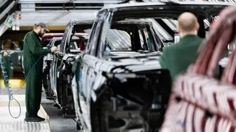 JLR Supply Chain Workers Allegedly Instructed to Apply for Government Benefits, Labor Group States