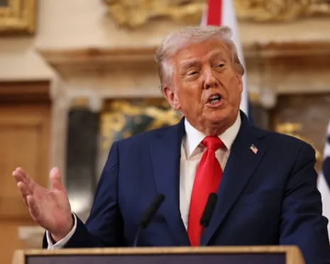 Donald Trump calls on the UK to deploy the military’ to control its borders