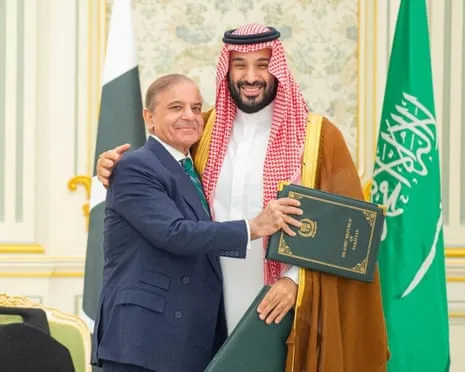 The Kingdom of Saudi Arabia and The Islamic Republic of Pakistan Sign Bilateral Defense Agreement